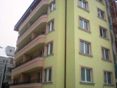 Жилищна сграда с офиси и магазини София Лозенец